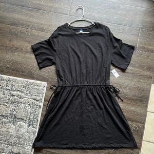 Old Navy Large Dress with Sleeves Black